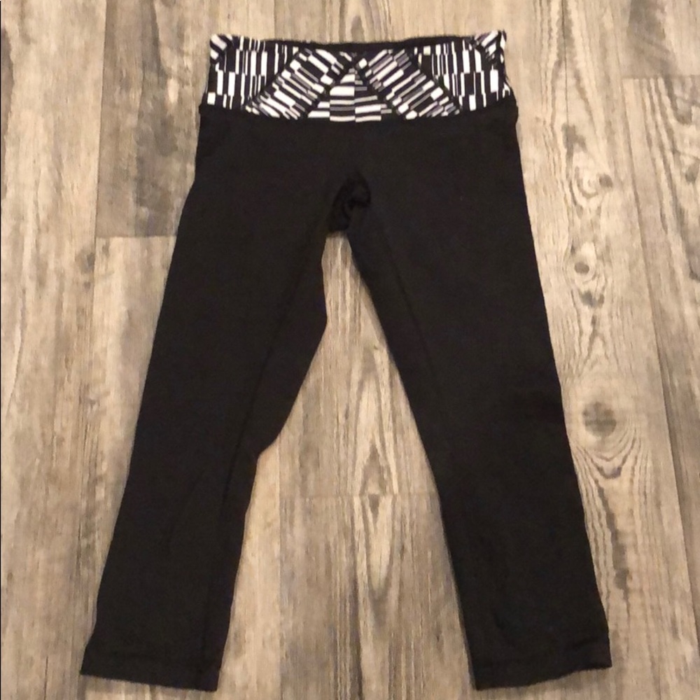 Lululemon Reversible Crops